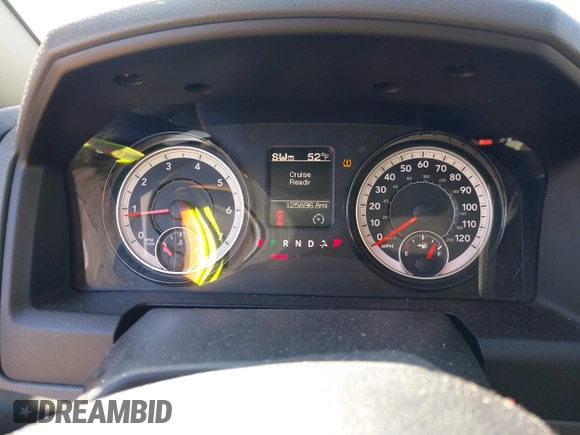 2018 Ram 1500 Express with VIN 1C6RR7FG1JS327742, listed as a IAAI auction lot 41639672 with 125,896 mi miles. Bid and sale history available at carsss.com. Image 7.