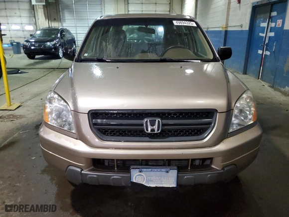 2004 Honda Pilot LX with VIN 2HKYF18134H593530, listed as a Copart auction lot 49894325 with 197,102 mi miles and Clean Title. Bid and sale history available at carsss.com. Image 5.