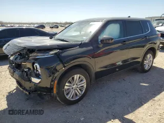 2024 Mitsubishi Outlander ES z VIN JA4J3UA87RZ063722, wystawiony jako Copart lot #47663155 z przebiegiem 9 273 mil mil oraz Szkoda całkowita • Salvage title. Historia ofert i sprzedaży dostępna na DreamBid. Obrazek 1.
