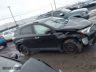 2018 Toyota RAV4 Limited with VIN 2T3DFREV3JW787516, listed as a IAAI auction lot 41924800 with 1 mi miles. Bid and sale history available at carsss.com. Image 12.
