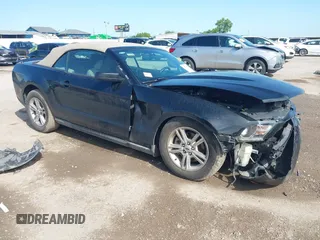 2011 Ford Mustang V6 с VIN 1ZVBP8EM6B5148459, выставлен на аукционе IAAI как лот 42507587 с пробегом 111 208 миль миль и . История ставок и продаж доступна на DreamBid. Изображение 1.