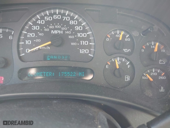 2004 Chevrolet Tahoe LT with VIN 1GNEK13T34J147108, listed as a IAAI auction lot 41681752 with 175,522 mi miles. Bid and sale history available at carsss.com. Image 7.
