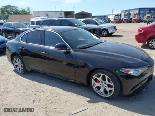 2021 Alfa Romeo Giulia Ti Sport with VIN ZARFAMBN2M7649941, listed as a IAAI auction lot 41912686 with 77,626 mi miles. Bid and sale history available at carsss.com. Image 13.