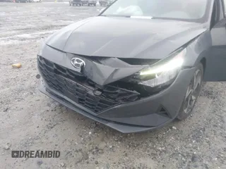 2023 Hyundai Elantra SEL z VIN KMHLS4AG7PU614696, wystawiony jako IAAI lot #41751322 z przebiegiem 37 488 mil mil oraz . Historia ofert i sprzedaży dostępna na DreamBid. Obrazek 6.