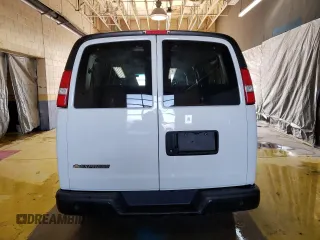 2022 Chevrolet Express Passenger LS with VIN 1GAZGNFP2N1295097, listed as a Copart auction lot 42342675 with 39,207 mi miles and Clean title. Bid and sale history available at DreamBid. Image 6.