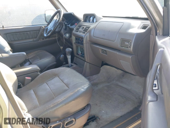 1997 Mitsubishi Montero z VIN JA4MR41R3VJ006477, wystawiony jako IAAI lot #41326277 z przebiegiem 239 378 mil mil oraz . Historia ofert i sprzedaży dostępna na DreamBid. Obrazek 5.