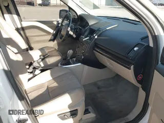 2011 Land Rover LR2 HSE with VIN SALFR2BN4BH276845, listed as a IAAI auction lot 41985191 with 226,251 mi miles and . Bid and sale history available at DreamBid. Image 5.