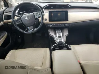 2018 Honda Clarity Plug-In Hybrid Touring with VIN JHMZC5F33JC800285, listed as a Copart auction lot 67211884 with 61,742 mi miles and Clean Title. Bid and sale history available at carsss.com. Image 8.