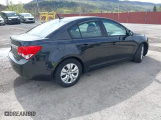 2013 Chevrolet Cruze LS with VIN 1G1PA5SH9D7163098, listed as a IAAI auction lot 42015408 with 202,184 mi miles. Bid and sale history available at carsss.com. Image 4.