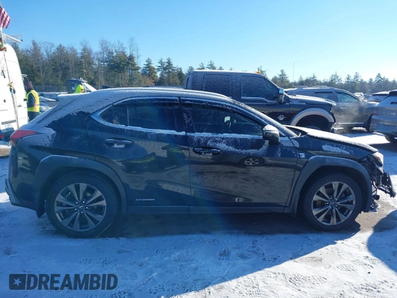 2021 Lexus UX with VIN JTHR9JBH8M2037134, listed as a IAAI auction lot 41352890 with 56,198 mi miles. Bid and sale history available at carsss.com. Image 14.