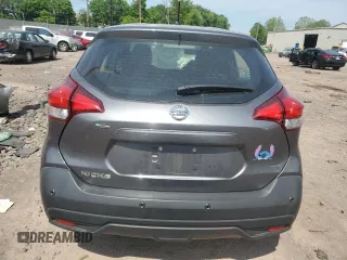 2020 Nissan Kicks S z VIN 3N1CP5BV9LL539063, wystawiony jako Copart lot #56322625 z przebiegiem 78 335 mil mil oraz Szkoda całkowita • Salvage title. Historia ofert i sprzedaży dostępna na DreamBid. Obrazek 6.