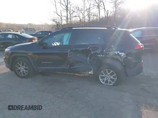 2017 Jeep Cherokee Altitude с VIN 1C4PJMAS2HW659435, выставлен на аукционе IAAI как лот 41340051 с пробегом Не указан миль и . История ставок и продаж доступна на DreamBid. Изображение 15.