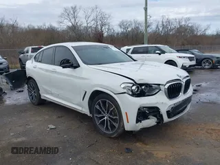 2020 BMW X4 xDrive30i with VIN 5UX2V1C09L9B88384, listed as a IAAI auction lot 41462042 with 78,246 mi miles. Bid and sale history available at carsss.com. Image 1.