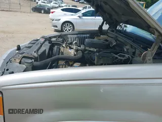 1999 Chevrolet Suburban with VIN 3GNGC26J8XG144488, listed as a IAAI auction lot 42486287 with 219,196 mi miles and . Bid and sale history available at DreamBid. Image 20.