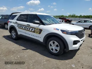 2022 Ford Police Interceptor Utility z VIN 1FM5K8AB5NGC14734, wystawiony jako Copart lot #55397525 z przebiegiem 43 026 mil mil oraz Szkody całkowita. Historia ofert i sprzedaży dostępna na DreamBid. Obrazek 4.