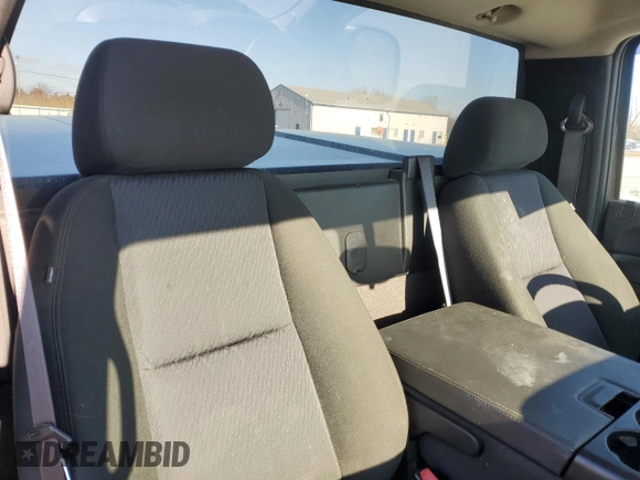 2011 Chevrolet Silverado 1500 LT with VIN 1GCNKSE03BZ281925, listed as a Copart auction lot 85048334 with 213,441 mi miles and Salvage Title. Bid and sale history available at DreamBid. Image 10.
