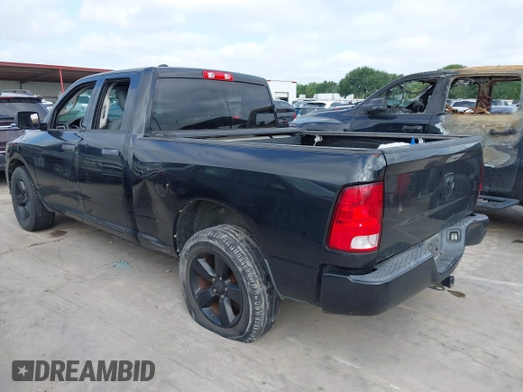 2016 Ram 1500 Express z VIN 1C6RR6FG1GS107293, wystawiony jako IAAI lot #42180339 z przebiegiem 182 237 mil mil oraz . Historia ofert i sprzedaży dostępna na DreamBid. Obrazek 3.