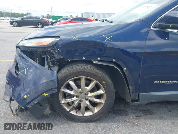 2015 Jeep Cherokee Limited with VIN 1C4PJLDS0FW602525, listed as a IAAI auction lot 42114915 with 194,530 mi miles and . Bid and sale history available at DreamBid. Image 17.