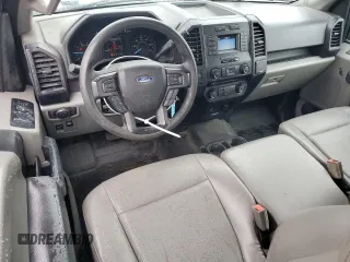 2018 Ford F-150 XL z VIN 1FTEX1C52JKE31993, wystawiony jako Copart lot #54867525 z przebiegiem 121 290 mil mil oraz Szkoda całkowita • Salvage title. Historia ofert i sprzedaży dostępna na DreamBid. Obrazek 8.