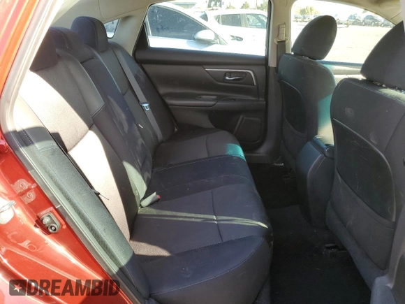 2017 Nissan Altima S z VIN 1N4AL3AP9HC242763, wystawiony jako Copart lot #43563185 z przebiegiem 133 871 mil mil oraz Szkoda całkowita • Salvage title. Historia ofert i sprzedaży dostępna na DreamBid. Obrazek 10.