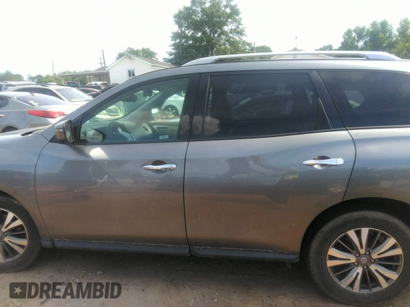 2020 Nissan Pathfinder SL with VIN 5N1DR2CM2LC606951, listed as a IAAI auction lot 42437314 with 144,782 mi miles and . Bid and sale history available at DreamBid. Image 14.