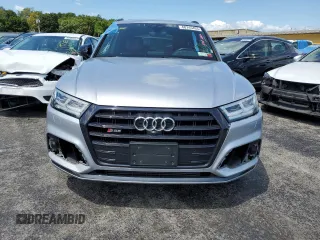 2019 Audi SQ5 Prestige with VIN WA1C4AFYXK2041080, listed as a Copart auction lot 60745403 with 51,411 mi miles. Bid and sale history available at carsss.com. Image 5.