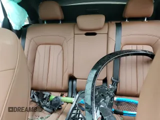 2024 Audi Q5 Premium z VIN WA1ABAFY4R2049800, wystawiony jako Copart lot #52440785 z przebiegiem Nie podano mil oraz Szkoda całkowita • Salvage title. Historia ofert i sprzedaży dostępna na DreamBid. Obrazek 10.