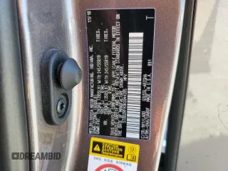 2019 Toyota Highlander Limited z VIN 5TDDZRFH3KS944285, wystawiony jako Copart lot #57176285 z przebiegiem 83 174 mil mil oraz Szkoda całkowita • Salvage title. Historia ofert i sprzedaży dostępna na DreamBid. Obrazek 13.