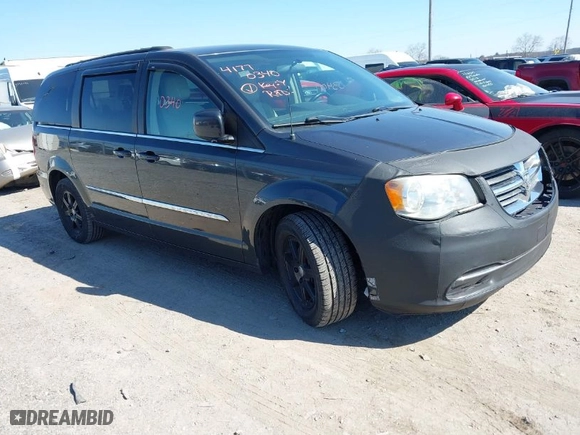 2011 Chrysler Town & Country Touring-L with VIN 2A4RR8DG1BR645357, listed as a IAAI auction lot 41770340 with 144,087 mi miles. Bid and sale history available at carsss.com. Image 1.