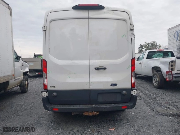2018 Ford Transit Van with VIN 1FTBW2CMXJKA90524, listed as a IAAI auction lot 41484868 with NaN miles. Bid and sale history available at carsss.com. Image 16.