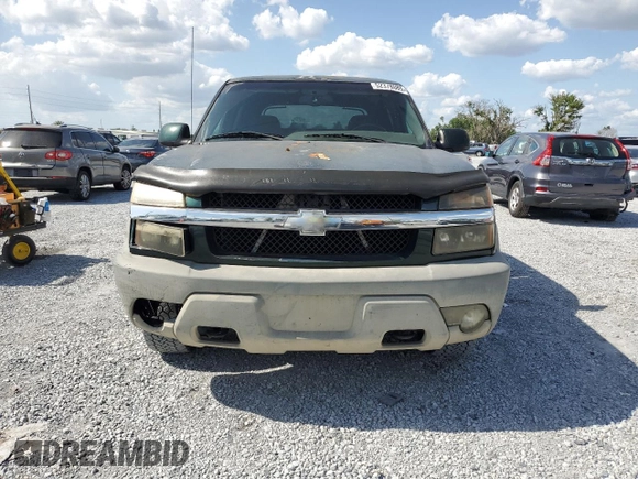2002 Chevrolet Avalanche with VIN 3GNEC13T72G217883, listed as a Copart auction lot 52378085 with 140,300 mi miles and Salvage Title. Bid and sale history available at carsss.com. Image 5.
