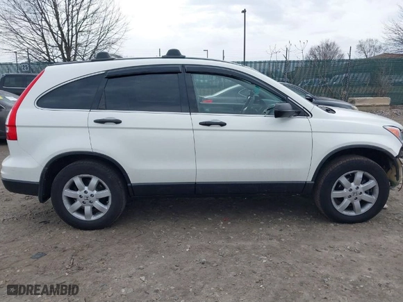 2011 Honda CR-V SE with VIN 5J6RE4H45BL116006, listed as a IAAI auction lot 41724878 with NaN miles. Bid and sale history available at carsss.com. Image 12.