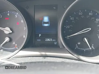 2022 Toyota C-HR XLE z VIN NMTKHMBX2NR144638, wystawiony jako IAAI lot #42063325 z przebiegiem 22 823 mil mil oraz . Historia ofert i sprzedaży dostępna na DreamBid. Obrazek 15.