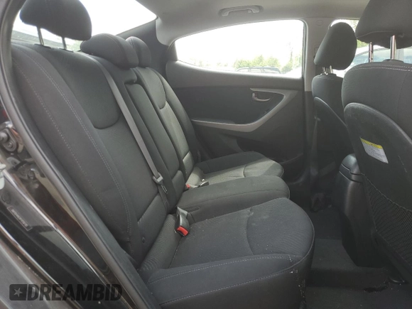 2015 Hyundai Elantra SE z VIN 5NPDH4AE0FH556185, wystawiony jako Copart lot #55722115 z przebiegiem 131 798 mil mil oraz Szkody całkowita. Historia ofert i sprzedaży dostępna na DreamBid. Obrazek 10.