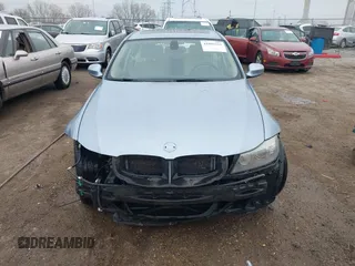 2011 BMW 3 Series 328i xDrive with VIN WBAPK7G53BNN69625, listed as a IAAI auction lot 41996331 with 199,392 mi miles and . Bid and sale history available at carsss.com. Image 13.