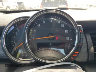 2015 MINI Hardtop 4 Door z VIN WMWXS5C57FT829133, wystawiony jako Copart lot #58764405 z przebiegiem 63 774 mil mil oraz Szkoda całkowita • Salvage title. Historia ofert i sprzedaży dostępna na DreamBid. Obrazek 9.