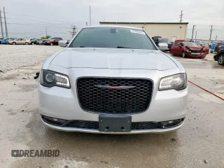 2021 Chrysler 300 with VIN 2C3CCABG2MH545658, listed as a Copart auction lot 51096045 with 72,842 mi miles and Salvage Title. Bid and sale history available at carsss.com. Image 5.
