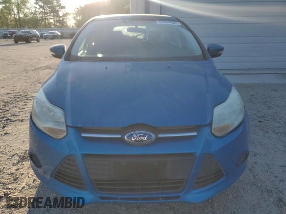 2013 Ford Focus SE with VIN 1FADP3K24DL370018, listed as a Copart auction lot 52604585 with 87,329 mi miles and Clean Title. Bid and sale history available at carsss.com. Image 5.