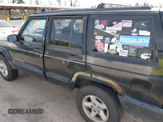 1997 Jeep Cherokee Sport with VIN 1J4FJ68S9VL517300, listed as a IAAI auction lot 42003493 with Not provided miles and . Bid and sale history available at DreamBid. Image 6.