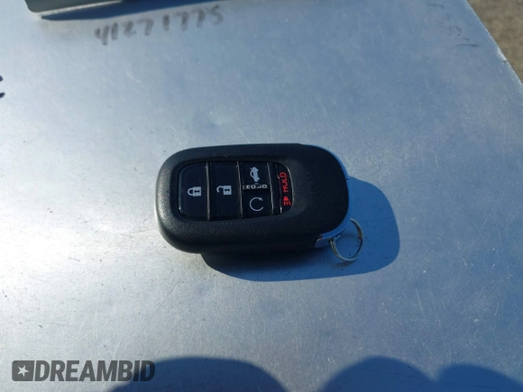 2024 Honda Civic Touring z VIN 2HGFE1F93RH303145, wystawiony jako IAAI lot #41975369 z przebiegiem 32 644 mil mil oraz . Historia ofert i sprzedaży dostępna na DreamBid. Obrazek 11.