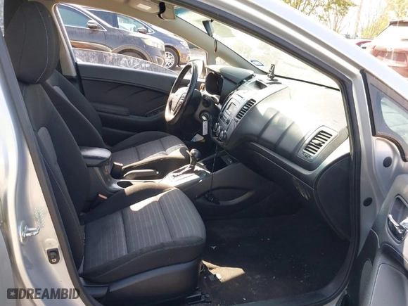 2015 Kia Forte EX with VIN KNAFX4A86F5364398, listed as a IAAI auction lot 41791972 with 158,723 mi miles. Bid and sale history available at carsss.com. Image 5.