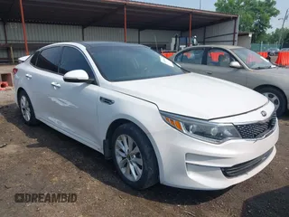 2017 Kia Optima EX z VIN 5XXGU4L31HG132307, wystawiony jako IAAI lot #42495640 z przebiegiem Nie podano mil oraz . Historia ofert i sprzedaży dostępna na DreamBid. Obrazek 1.