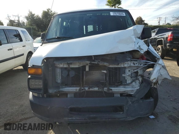 2011 Ford Econoline Cargo Commercial with VIN 1FTNE1EW6BDB06376, listed as a Copart auction lot 87075044 with 229,271 mi miles and Salvage Title. Bid and sale history available at DreamBid. Image 5.