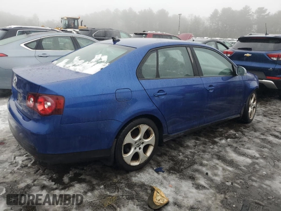 2008 Volkswagen Jetta GLI z VIN 3VWDJ71K28M076994, wystawiony jako Copart lot #45211155 z przebiegiem 165 838 mil mil oraz Szkoda całkowita • Salvage title. Historia ofert i sprzedaży dostępna na DreamBid. Obrazek 3.