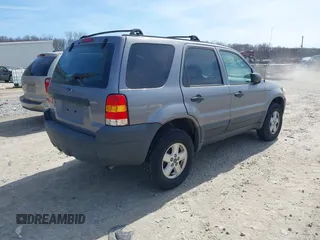 2007 Ford Escape XLS с VIN 1FMYU02Z77KA62394, выставлен на аукционе IAAI как лот 41858635 с пробегом 165 948 миль миль и . История ставок и продаж доступна на DreamBid. Изображение 4.