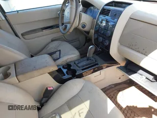 2008 Ford Escape Limited with VIN 1FMCU941X8KE85560, listed as a IAAI auction lot 42166186 with Not provided miles and . Bid and sale history available at DreamBid. Image 5.