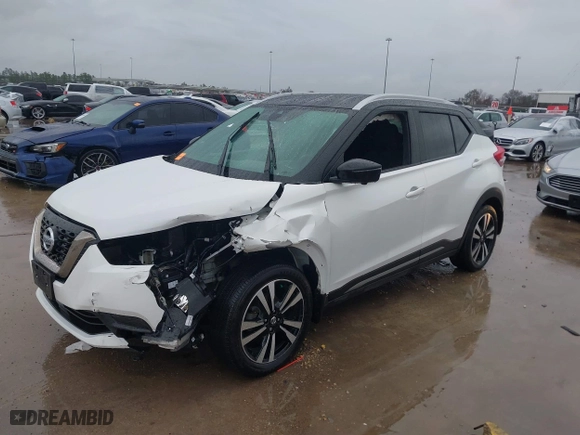 2020 Nissan Kicks SR with VIN 3N1CP5DV2LL533845, listed as a IAAI auction lot 41551306 with 61,887 mi miles. Bid and sale history available at carsss.com. Image 17.