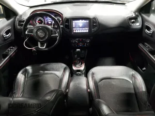 2020 Jeep Compass Trailhawk with VIN 3C4NJDDB0LT215553, listed as a Copart auction lot 45045165 with 90,702 mi miles and Salvage Title. Bid and sale history available at carsss.com. Image 8.