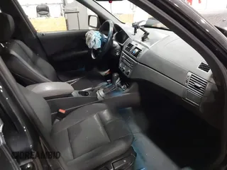 2004 BMW X3 2.5i with VIN WBXPA73464WC41900, listed as a IAAI auction lot 42007333 with 1 mi miles. Bid and sale history available at carsss.com. Image 5.