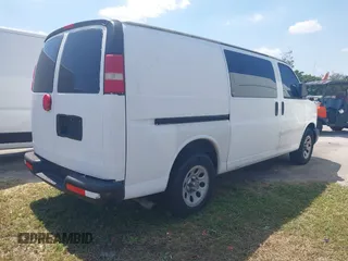 2014 Chevrolet Express Cargo Van with VIN 1GCSGAFX6E1157757, listed as a IAAI auction lot 41937846 with 231,814 mi miles. Bid and sale history available at carsss.com. Image 4.